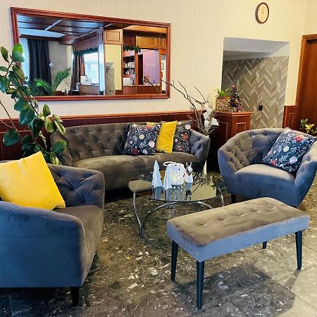 Patyi Etterem Es Hotel Bögöte 외부 사진