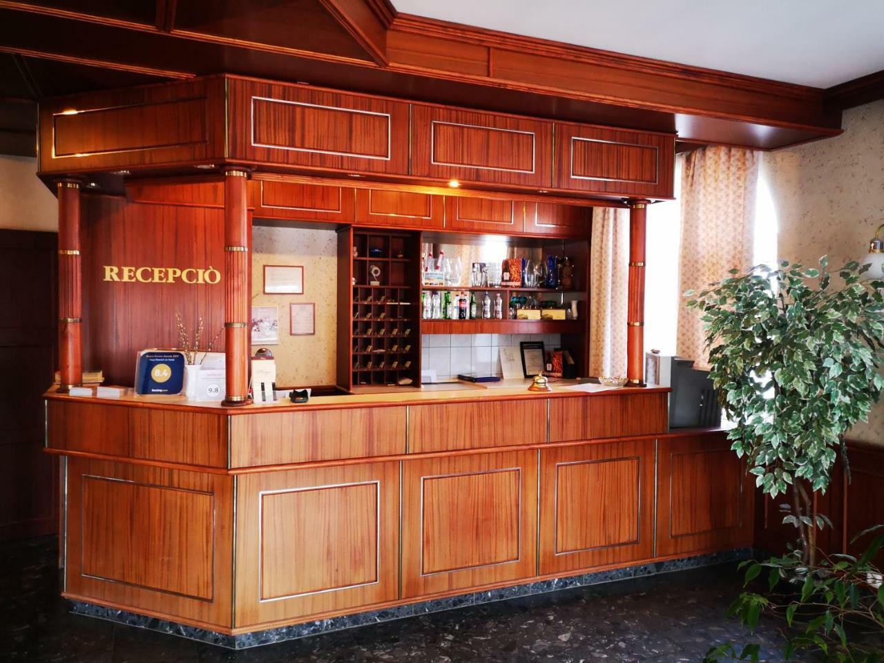 Patyi Etterem Es Hotel Bögöte 외부 사진